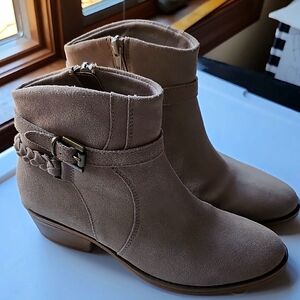 Baretraps Leather Women's Suede Tan Ankle Boots